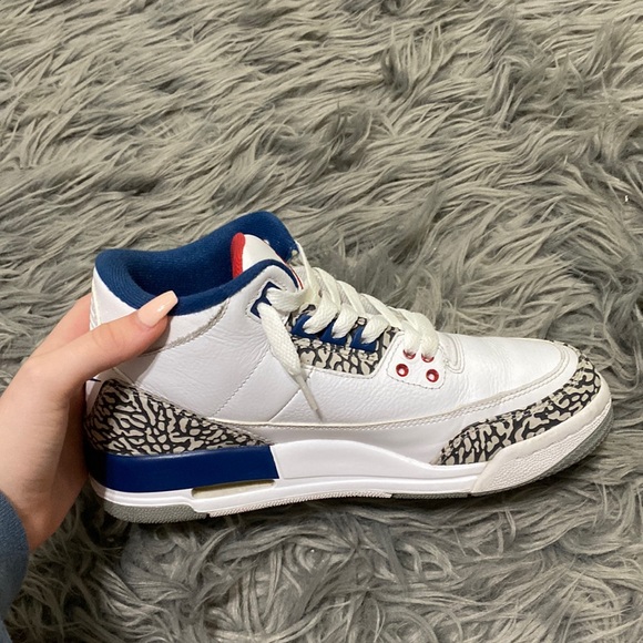 Jordan three retro true blue and red